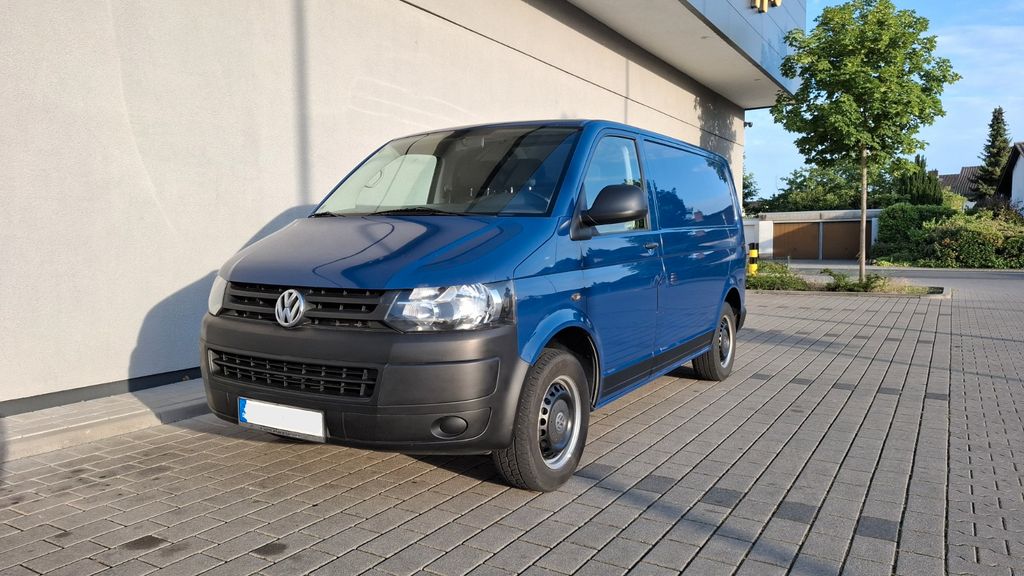 VW T5 Transporter 173.000 km 11.900 &euro; Einhausen 64683