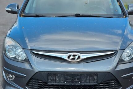 Hyundai i30 201.602 km 2.400 &euro; Limburg 65551