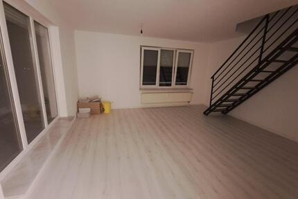 Wohnung Wernau (Neckar) - 3 Zimmer, 65 m&sup2;, 750&euro; | Angebot:25294208