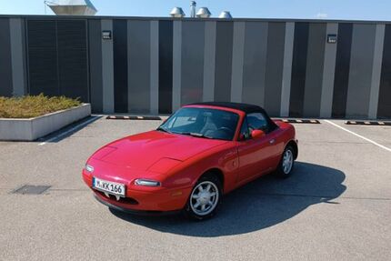 Mazda MX-5 251.000 km 7.000 &euro; München 81825