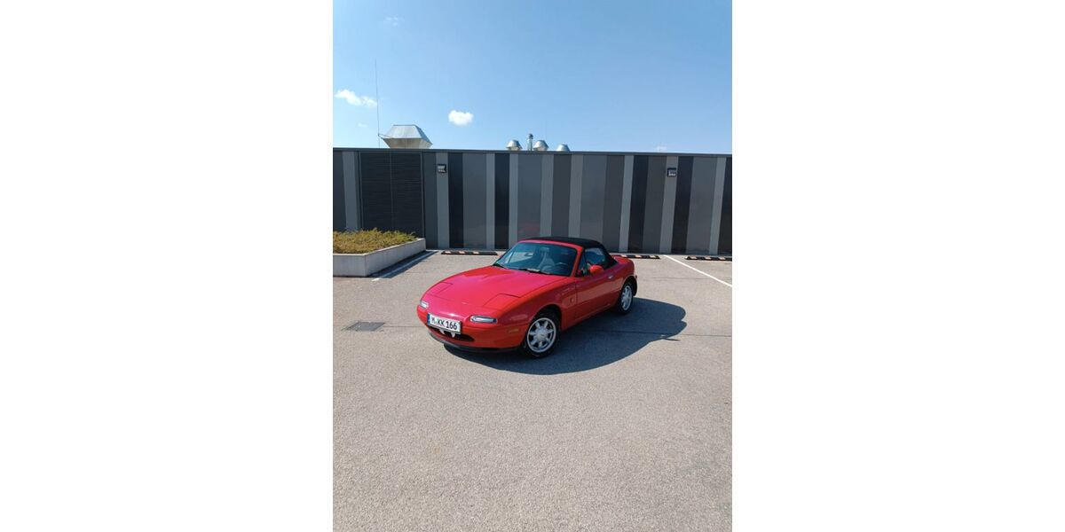 Mazda MX-5 251.000 km 8.000 &euro; München 81825