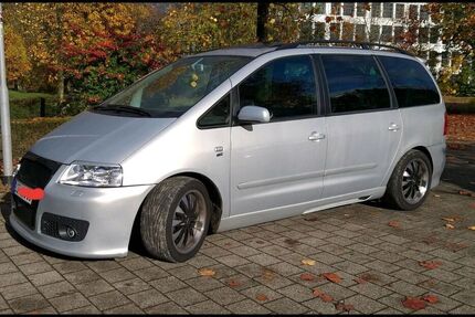 VW Sharan
