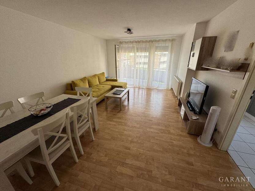Wohnung zum Kaufen in Sinsheim 240.000 € 79 m²