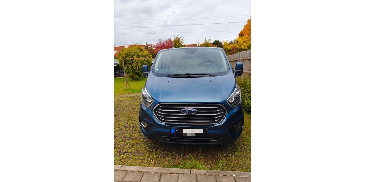 Ford Tourneo Custom 125.000 km 26.000 &euro; Germering 82110