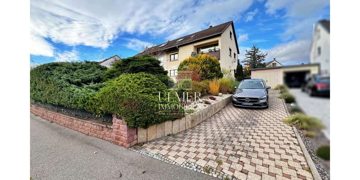 Einfamilienhaus Böblingen - 8 Zimmer, 153 m&sup2;, 660.000&euro; | Angebot:24939888