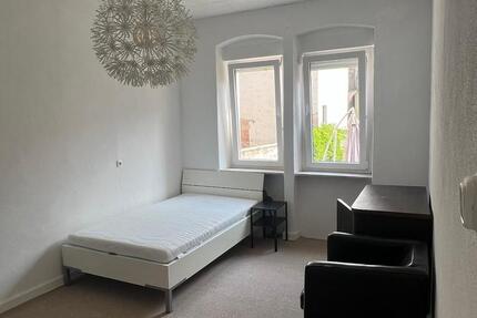 Schönes Zimmer in WG in Schweinfurt für Studenten, Azubis, Arbeit