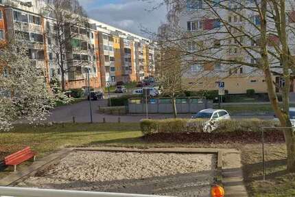 Wohnung Rostock Lütten Klein - 4 Zimmer, 74 m&sup2;, 300.000&euro; | Angebot:27024125