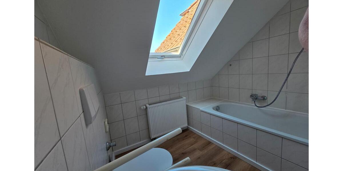 Dachgeschoßwohnung Balve - 3 Zimmer, 56 m&sup2;, 465&euro; | Angebot:26283496