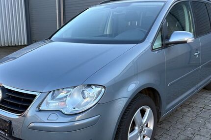 VW Touran 150.000 km 4.990 &euro; Bochum 44809