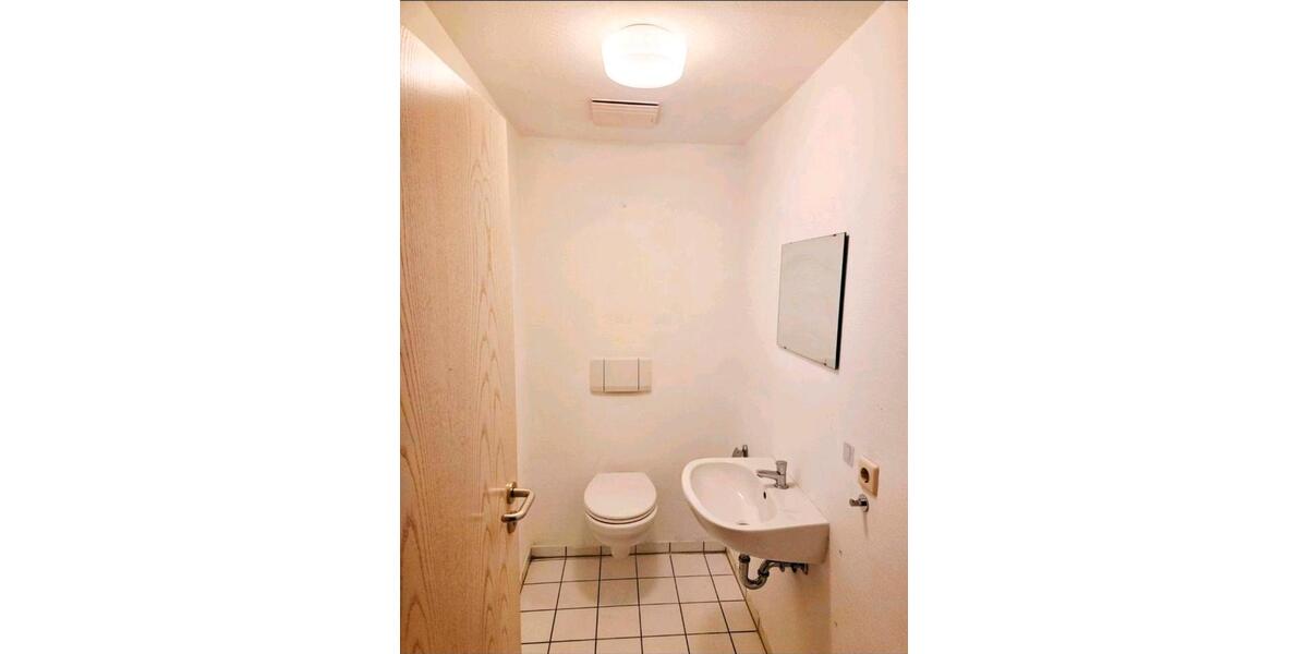 Etagenwohnung Kastellaun - 3 Zimmer, 102 m&sup2;, 180.000&euro; | Angebot:26040301