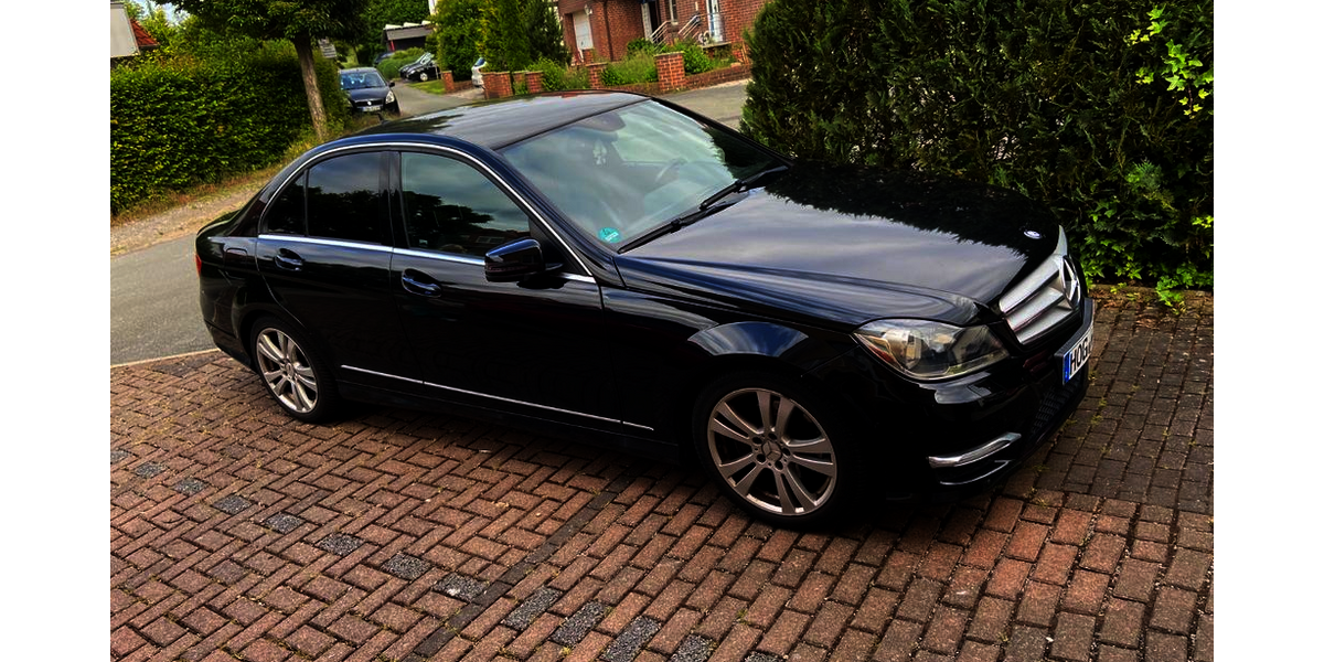 Mercedes-Benz C 250 154.000 km 8.900 &euro; Hofgeismar 34369