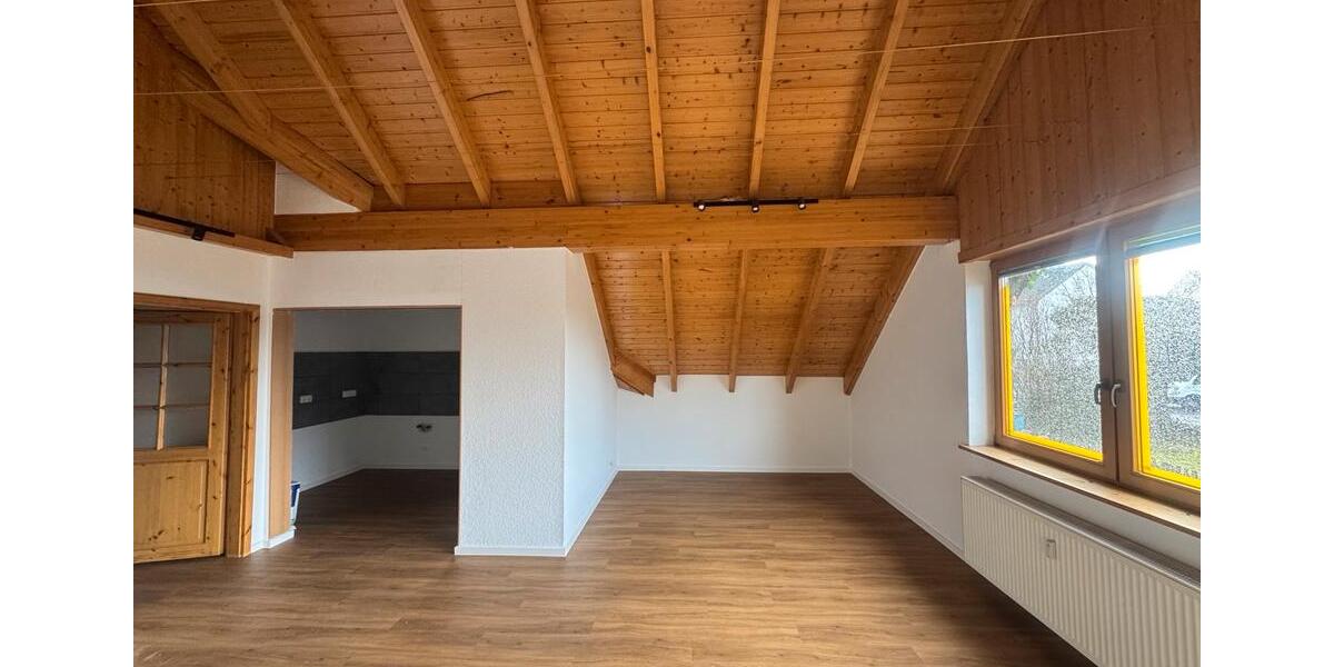 Etagenwohnung Niestetal - 3 Zimmer, 92 m&sup2;, 1.275&euro; | Angebot:25184868