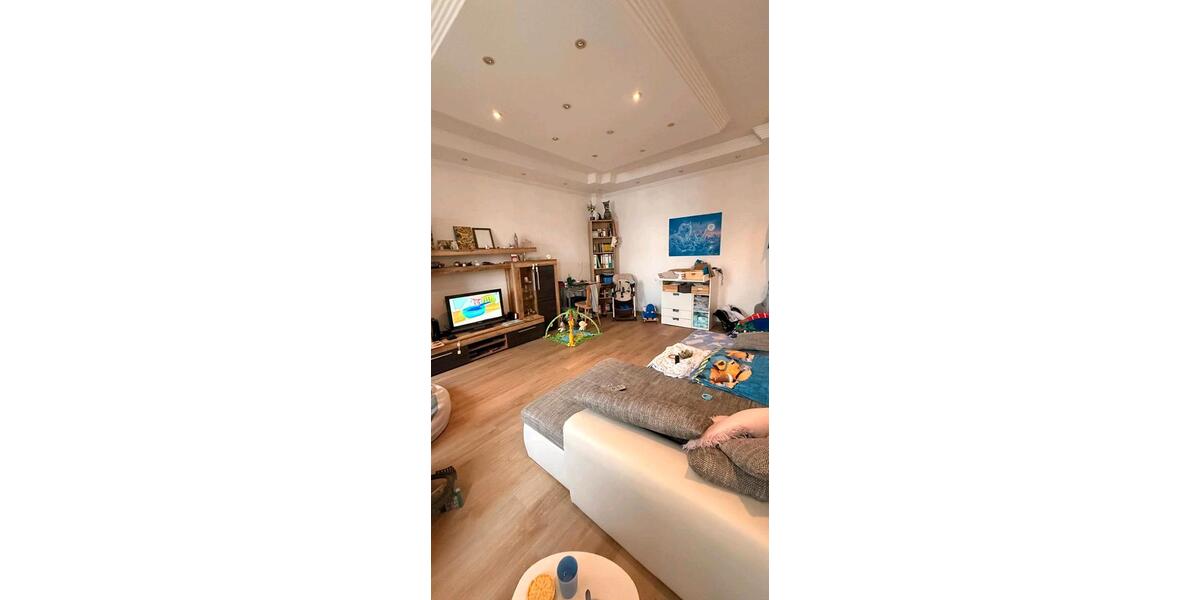 Erdgeschoßwohnung Coburg - 4 Zimmer, 120 m&sup2;, 210.000&euro; | Angebot:26429496