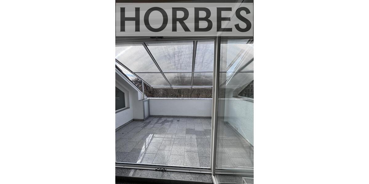 Dachgeschoßwohnung Zwickau Zwickau-Nord - 2 Zimmer, 106 m&sup2;, 850&euro; | Angebot:24874264