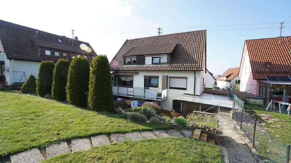 Haus zum Kaufen in Schwäbisch Gmünd 485.000 € 223.61 m²