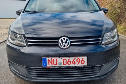 VW Touran 198.000 km 3.999 € Elchingen 89275