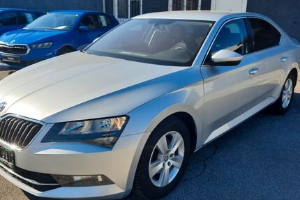 Skoda Superb 177.320 km 13.490 &euro; Altfalter 92548
