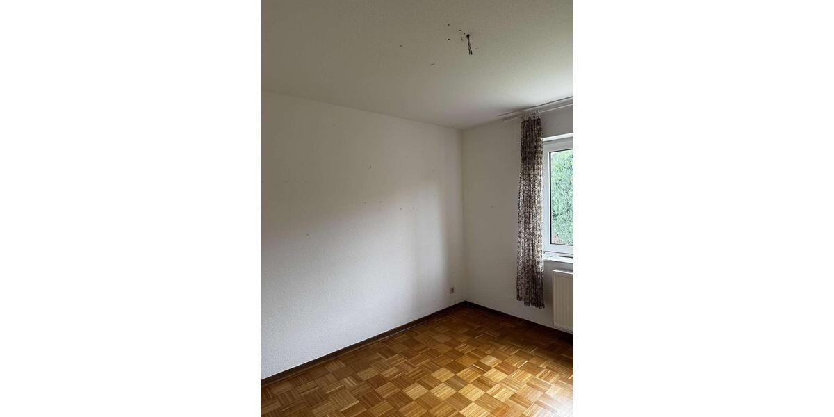 Erdgeschoßwohnung Rinteln - 4 Zimmer, 104 m&sup2;, 850&euro; | Angebot:26459710