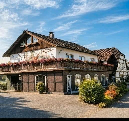 Einfamilienhaus Schieder-Schwalenberg Schwalenberg - 12 Zimmer, 300 m&sup2;, 255.000&euro; | Angebot:26800155