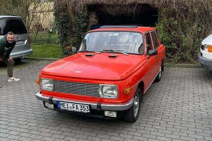 Wartburg 353 77.400 km 9.900 &euro; Leipzig, Stadt 04288