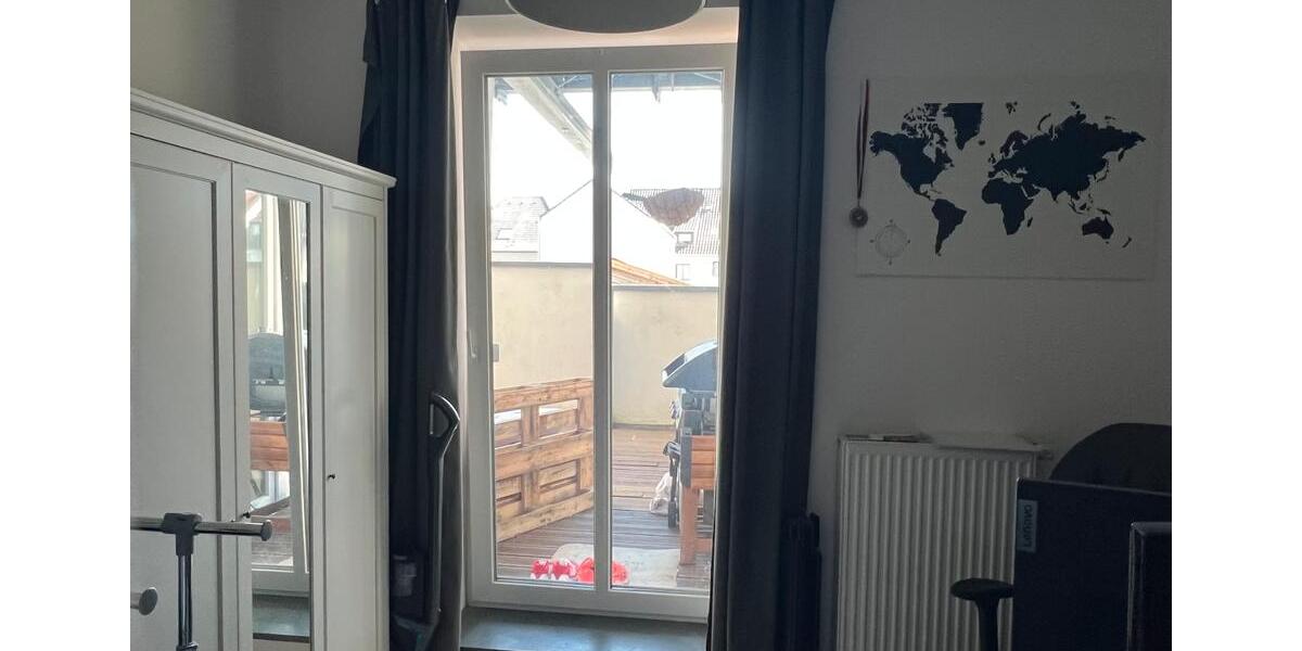 Etagenwohnung Bielefeld - 4 Zimmer, 121 m&sup2;, 1.161&euro; | Angebot:26403742