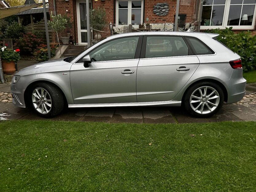 Audi A3 130.000 km 11.990 € Bad Oldesloe 23843