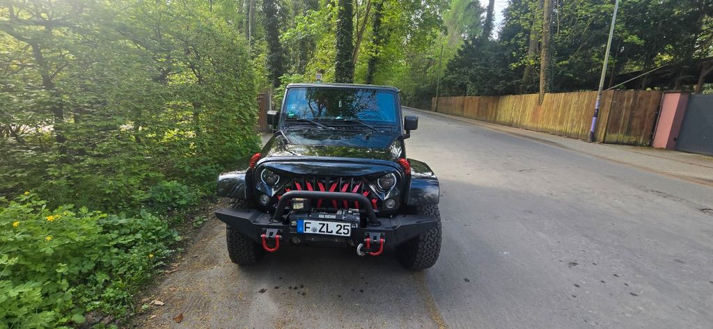 Jeep Wrangler 184.950 km 25.599 &euro; Frankfurt am Main-Frankfurt-Süd 60599