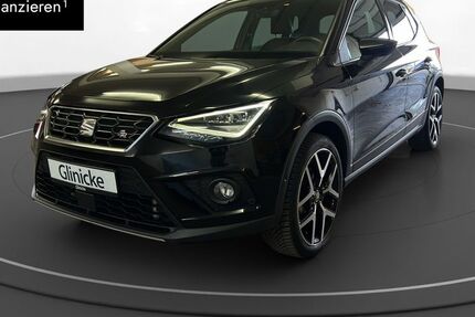 Seat Arona 29.048 km 18.480 &euro; Minden 32427