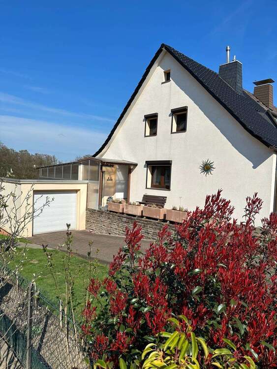 Haus zum Kaufen in Mülheim a.d.R. 475.000 € 107 m²