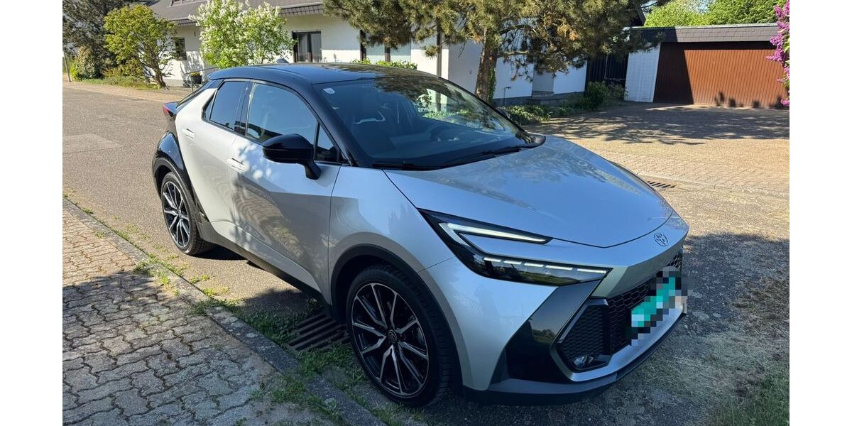 Toyota C-HR 33.000 km 26.950 &euro; Stutensee 76297