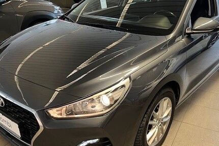 Hyundai i30 56.307 km 14.900 &euro; Villingen-Schwenningen 78048