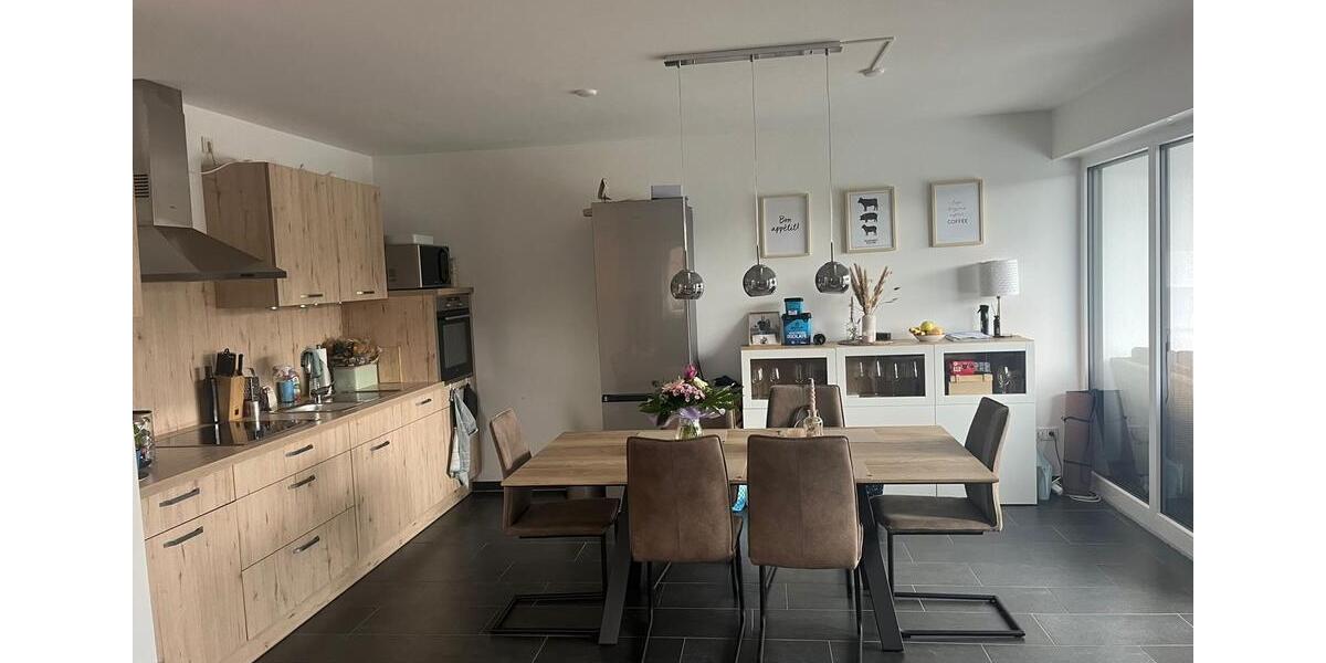 90 qm Wohnung,Altersgerecht,Fahrstuhl,ruhige Lage, 3 zimmer