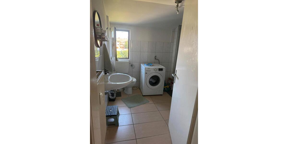 Etagenwohnung Edingen-Neckarhausen Neckarhausen - 1 Zimmer, 55 m&sup2;, 1.000&euro; | Angebot:25273346
