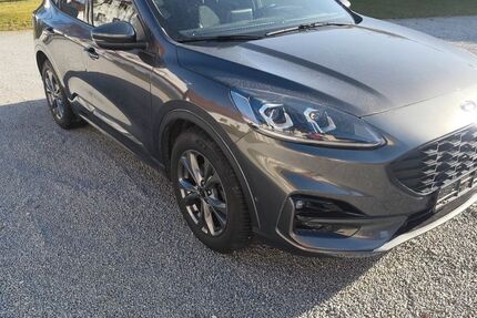 Ford Kuga 50.300 km 20.500 &euro; Zeholfing 94405