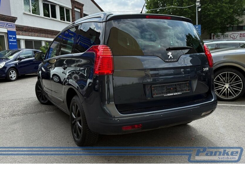Peugeot 5008 Allure*HU-D*Pano*R-Cam*LED-T*Video*SHZ* 119.822 km 10.990 € Berlin 13187