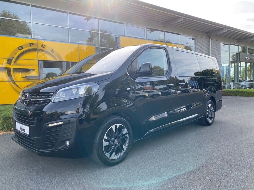 Zafira Life
