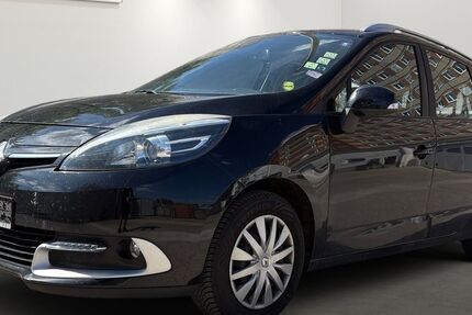 Renault Scenic 156.809 km 3.299 &euro; Berlin 12681