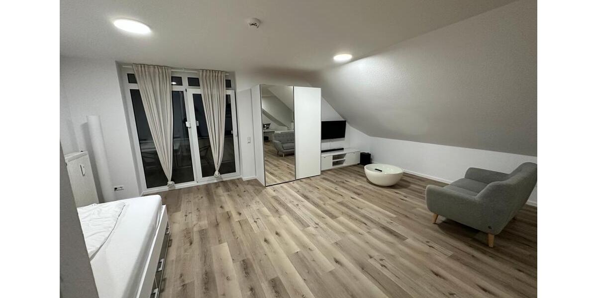 Terrassenwohnung Lohmar - 1 Zimmer, 50 m&sup2;, 850&euro; | Angebot:25405211
