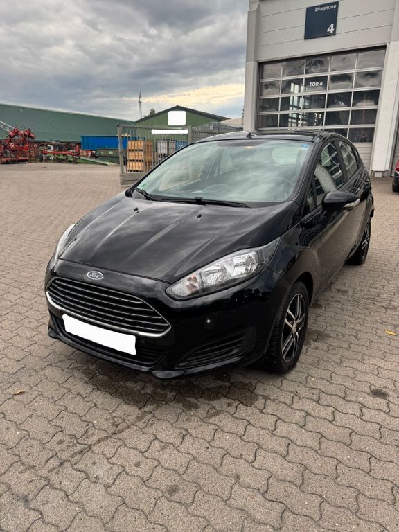 Ford Fiesta 69.629 km 6.500 € Ahaus 48683