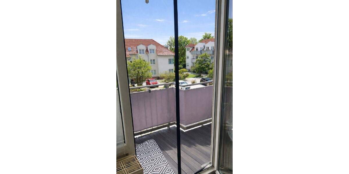 Etagenwohnung Dresden Niedersedlitz - 3 Zimmer, 73 m&sup2;, 160.000&euro; | Angebot:25601124