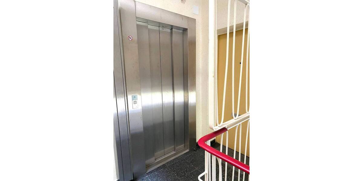 Etagenwohnung Berlin Moabit - 2 Zimmer, 67 m&sup2;, 295.000&euro; | Angebot:26345388