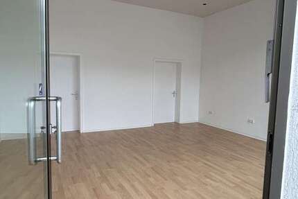 Einzelhandel in Augsburg 198.500 € 31.46 m² zimmer
