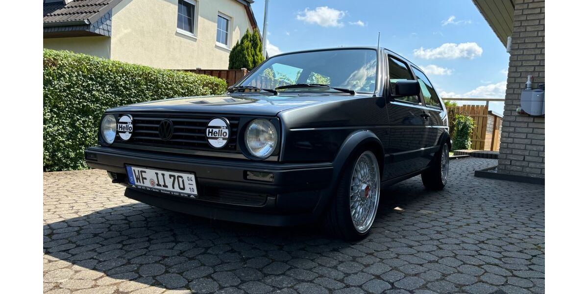 VW Golf 102.000 km 12.500 &euro; Heere 38277