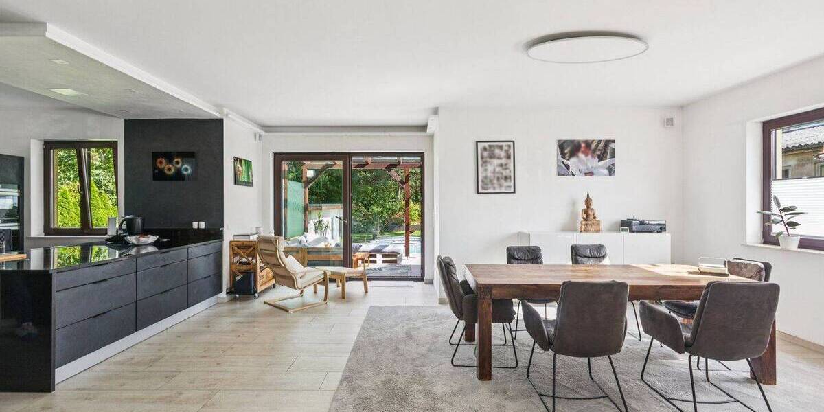 Einfamilienhaus Eichwalde - 8 Zimmer, 265 m&sup2;, 1.090.000&euro; | Angebot:25750624