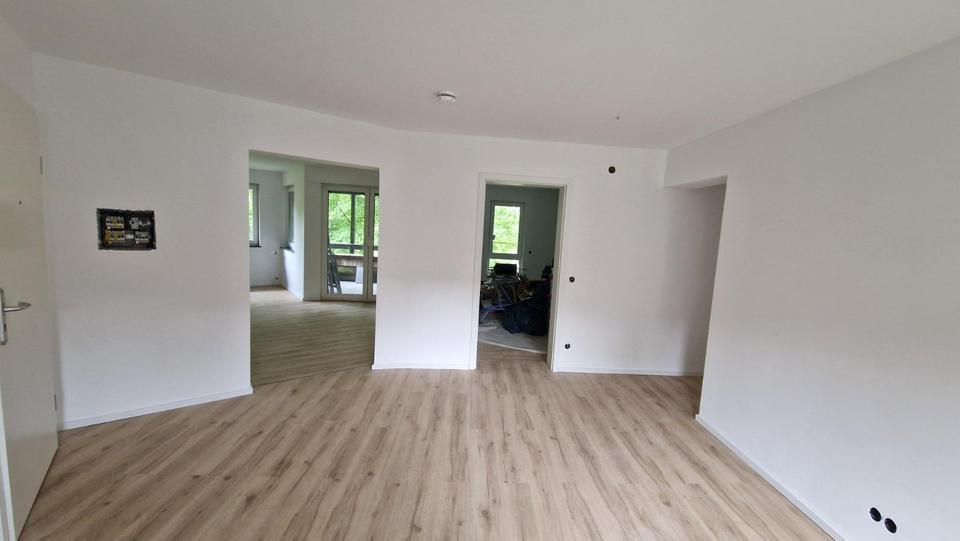 Top-Moderne 3,5-Zi-Whg mit Einbauküche und Hobbyraum im Zentrum