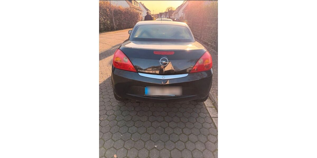 Opel Tigra 195.000 km 2.350 &euro; Bendorf 56170