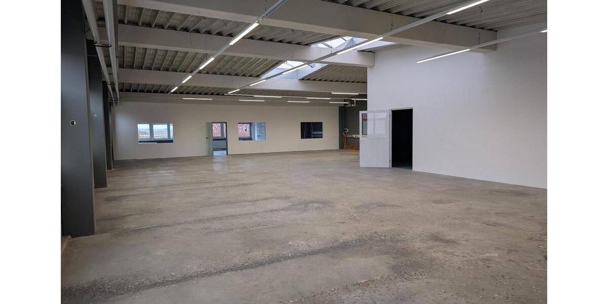 Gewerbeobjekt Buch - 2.450&euro; | Angebot:26266115