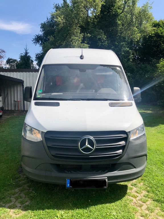 Mercedes-Benz Sprinter 142.000 km 17.000 € Hamburg 21109