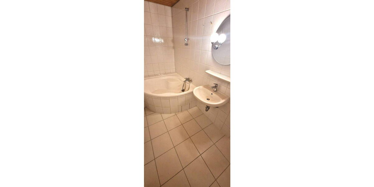 Etagenwohnung Bietigheim-Bissingen Bietigheim - 4 Zimmer, 102 m&sup2;, 289.000&euro; | Angebot:26419349