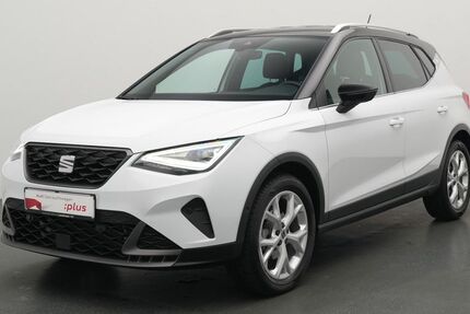 Seat Arona 10.243 km 24.188 &euro; Leverkusen 51373